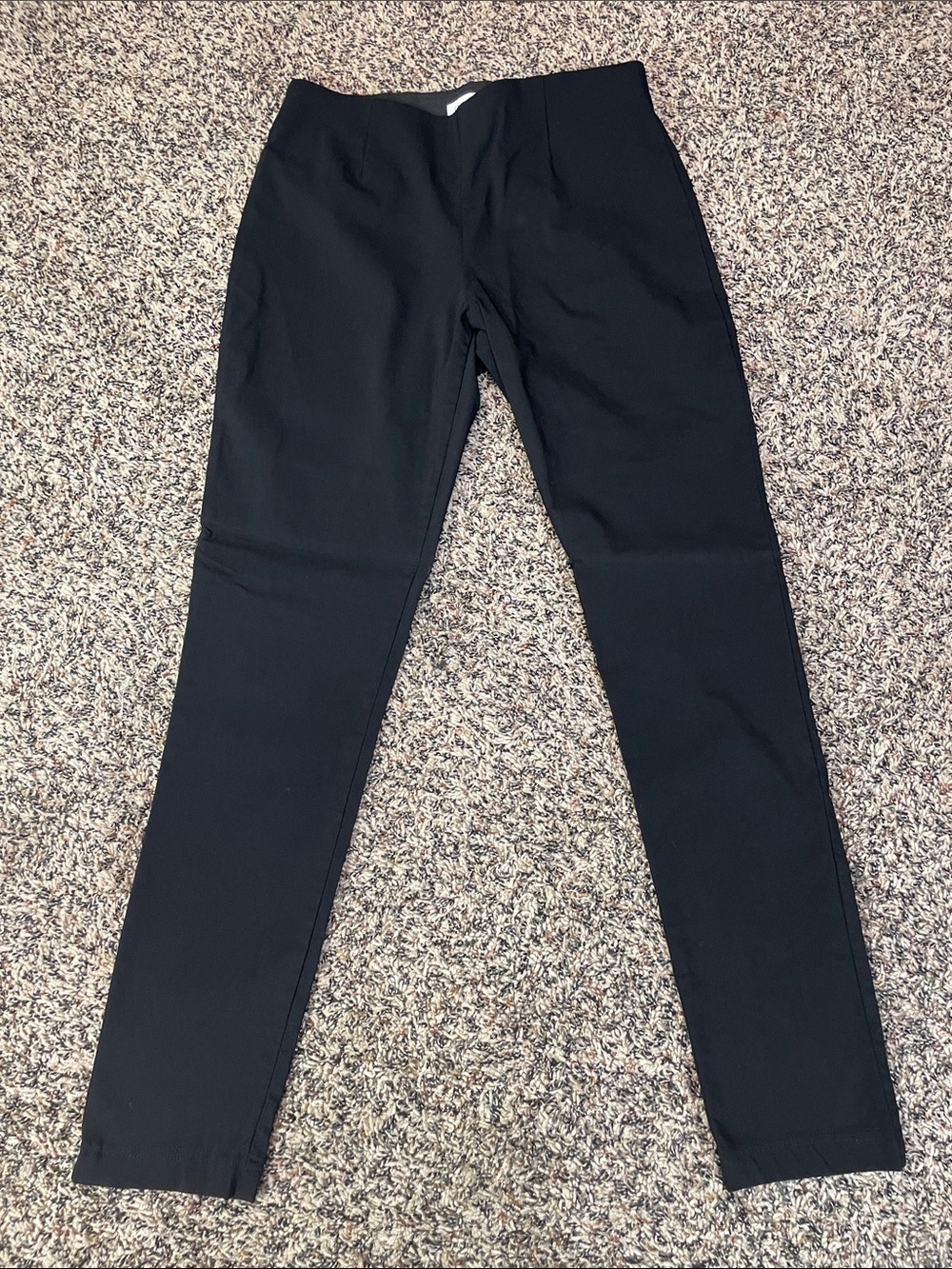 Calvin Klein Tailored Black Slim Ankle Chinos Pull On Size 6 Woman’s EUC